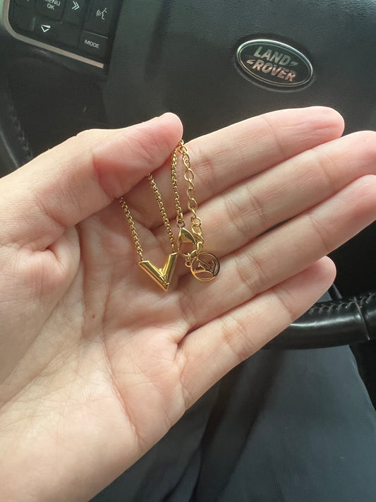 Lv dupe necklace